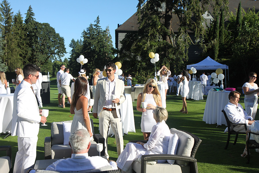 Portland Golf Club white party