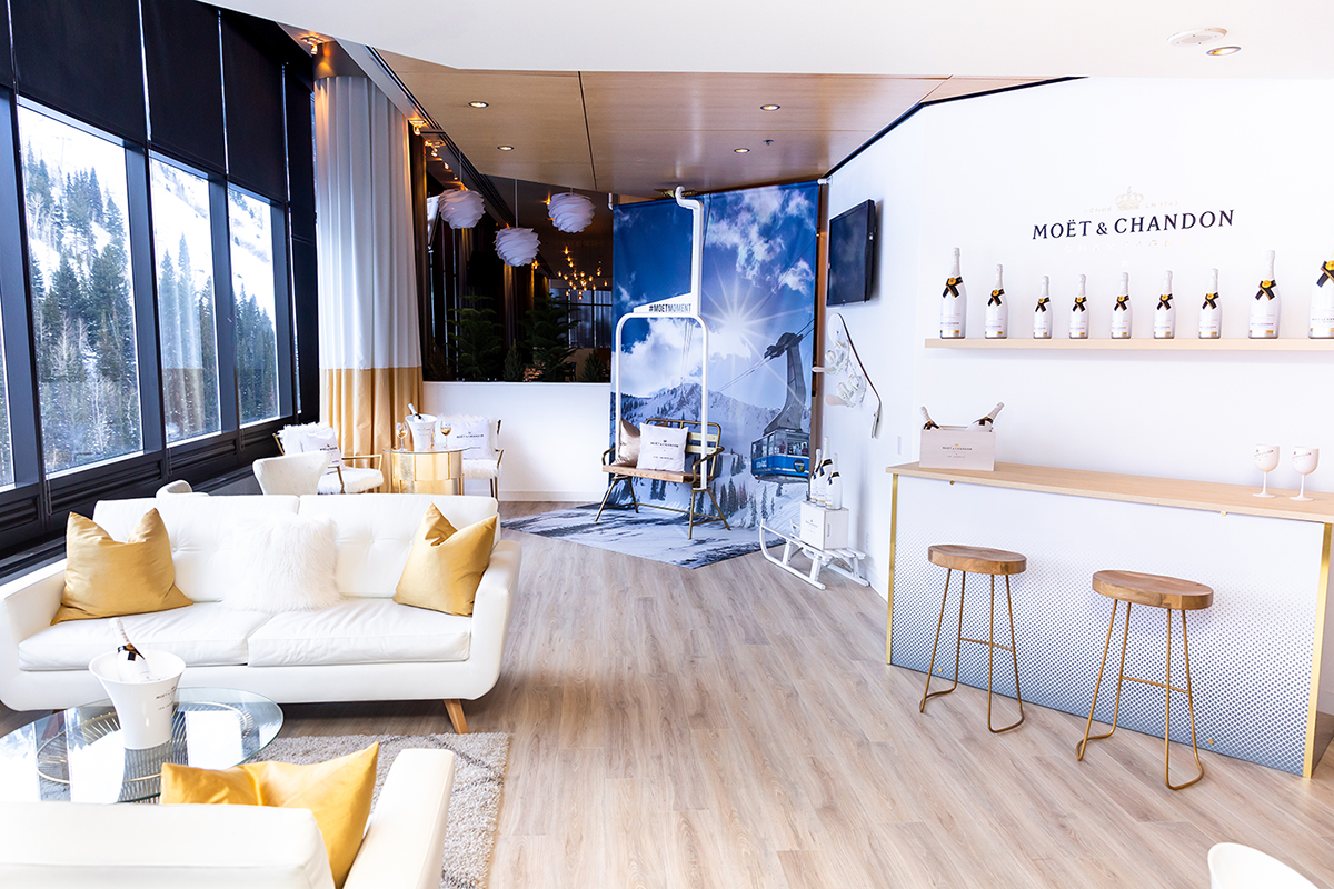 Moet Champange Lounge Utah